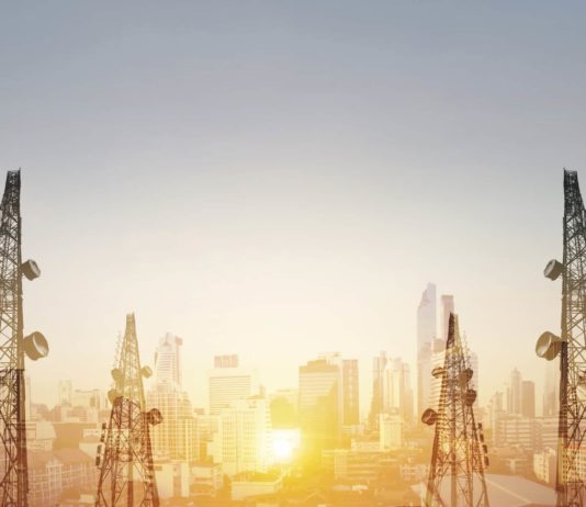 porque não invisto no setor de Telecom