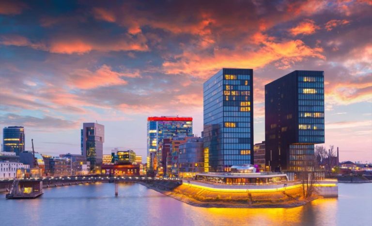 Casa em Düsseldorf – Imigração #26 Casa em Düsseldorf – Imigração #26